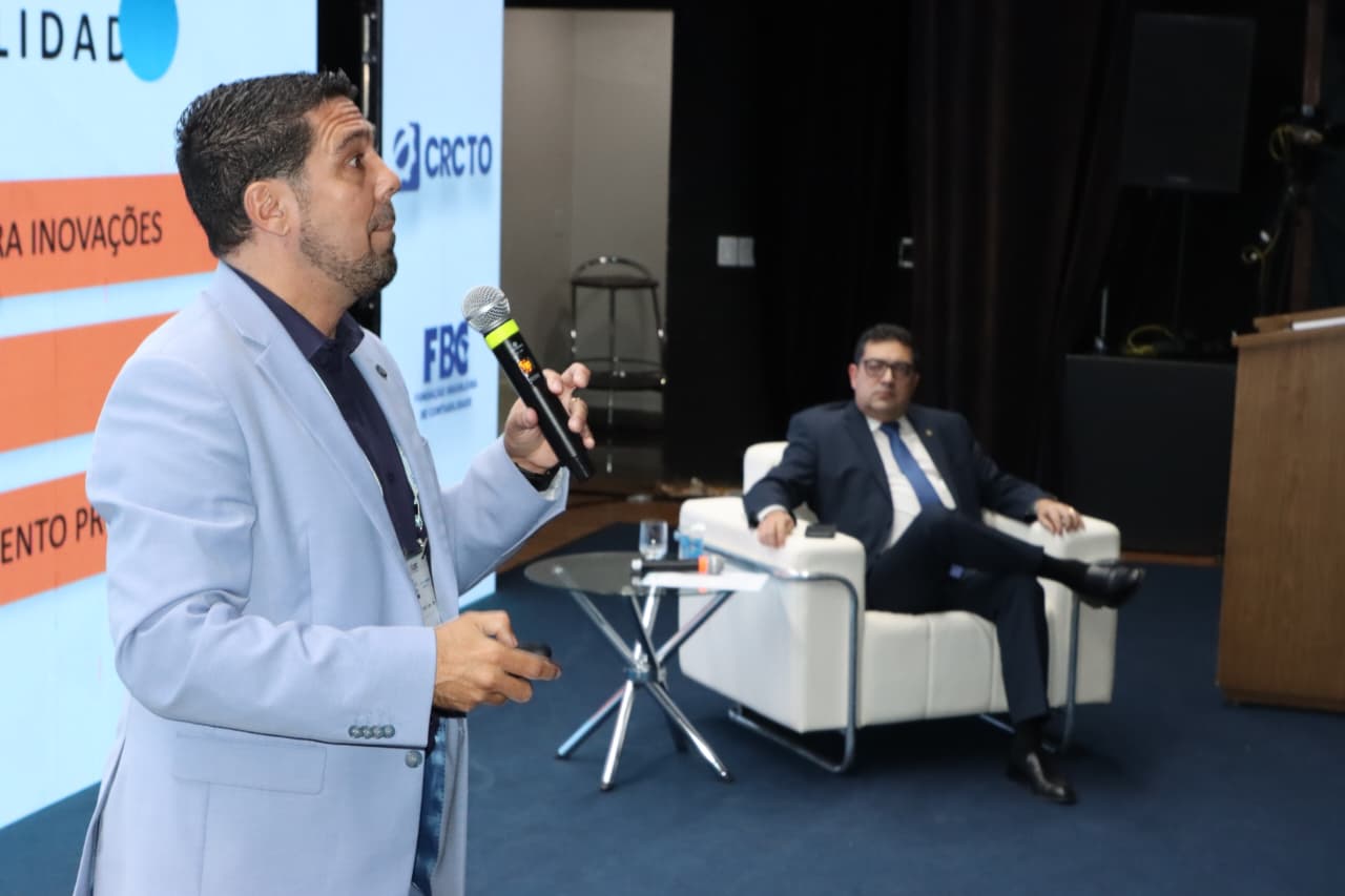Inteligência Artificial na Contabilidade: Painel discute o novo papel do profissional e a necessidade de atualização